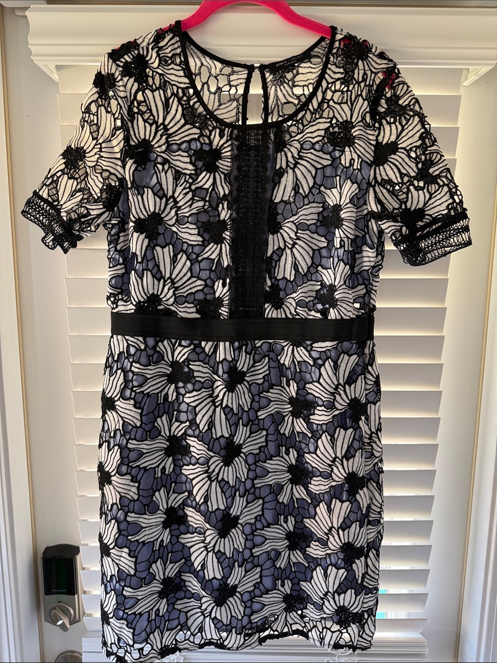 Romeo & Juliet Couture Black and White Floral Lace Midi Dress